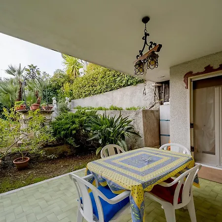 Lägenhet Evycasavacanze